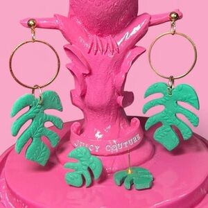 Monstera handmade earrings, green leaf